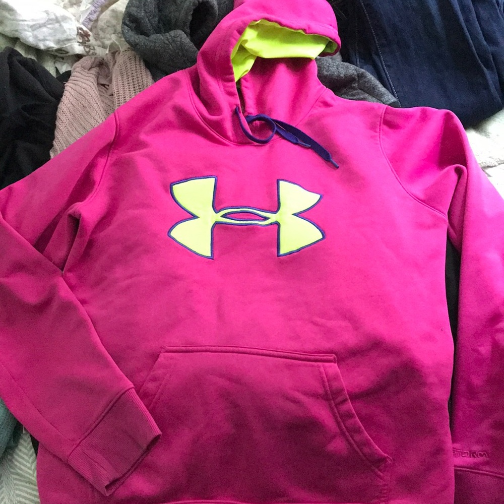 Under Armour Sweatshirt